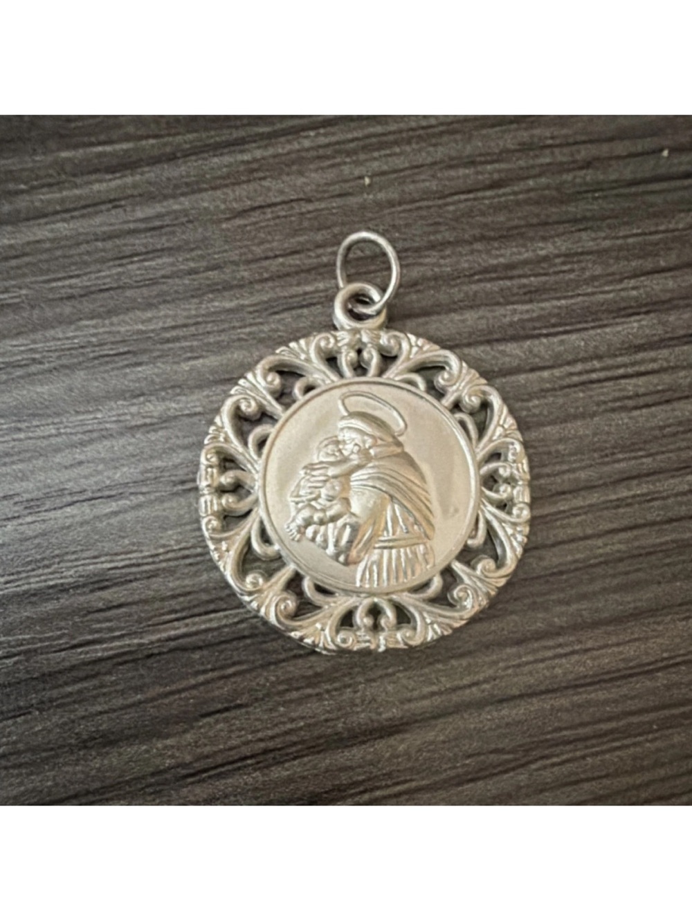Saint Christopher Round Filigree Pendant - Silver - Picture 2 of 4